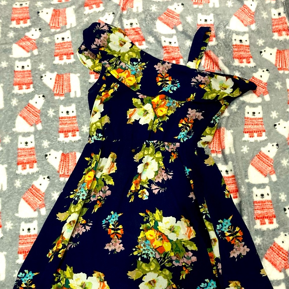 Floral navy kids dress
